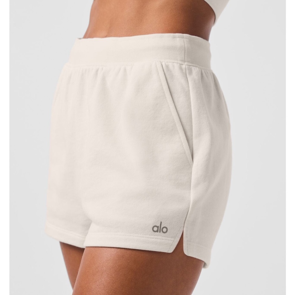 Alo Low Key Sweat Shorts - Gem